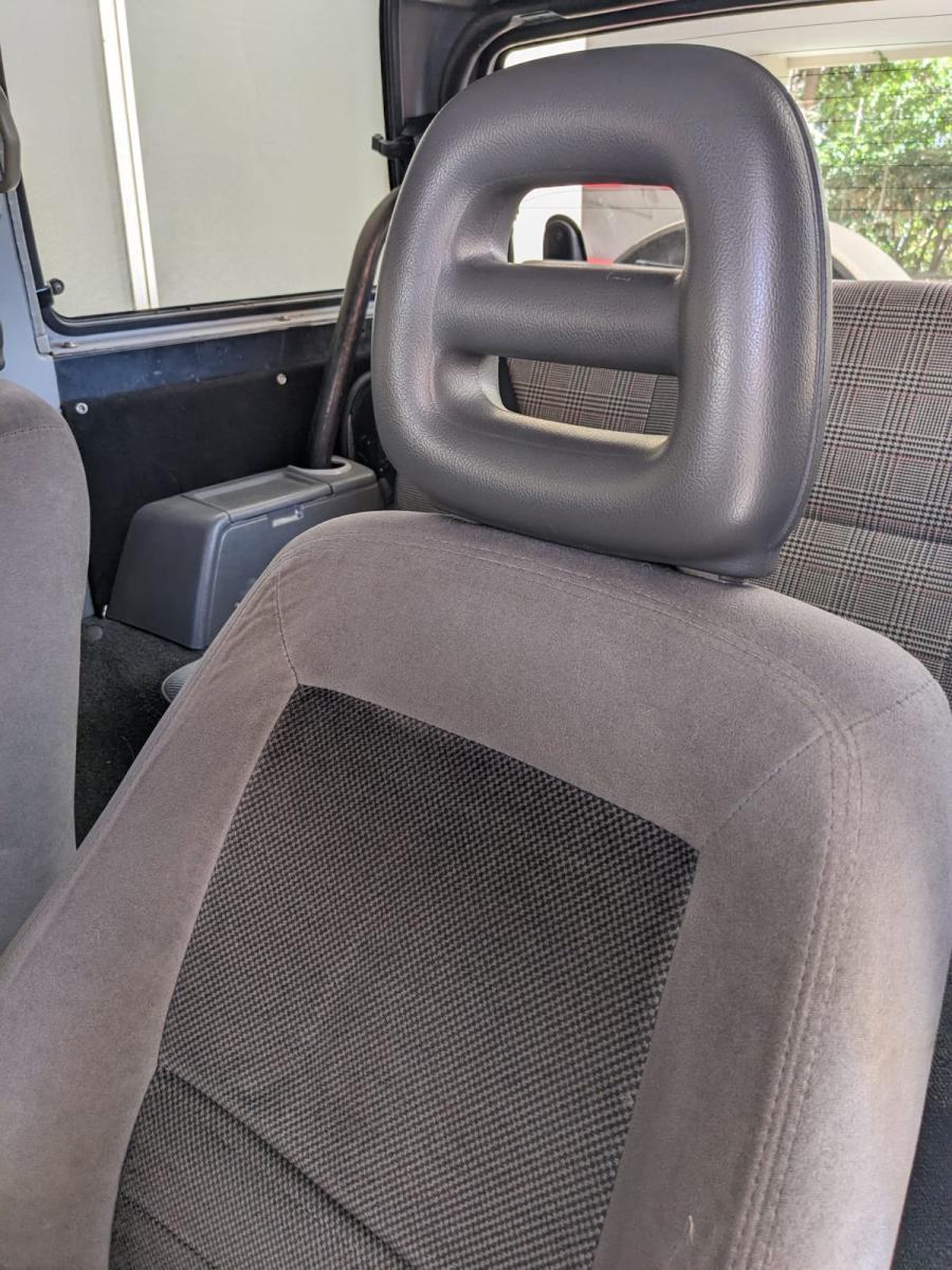 DAIHATSU - Feroza - 1.6i Resin-top Full-Time DX