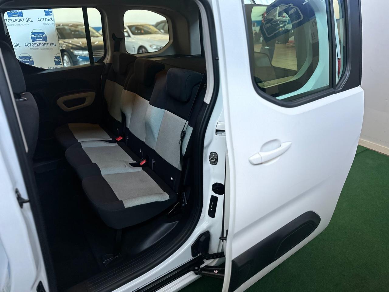 Splendido Citroen Berlingo/ monovolume/2020