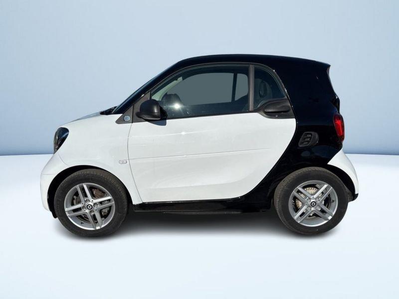 smart fortwo EQ PURE 4,6KW