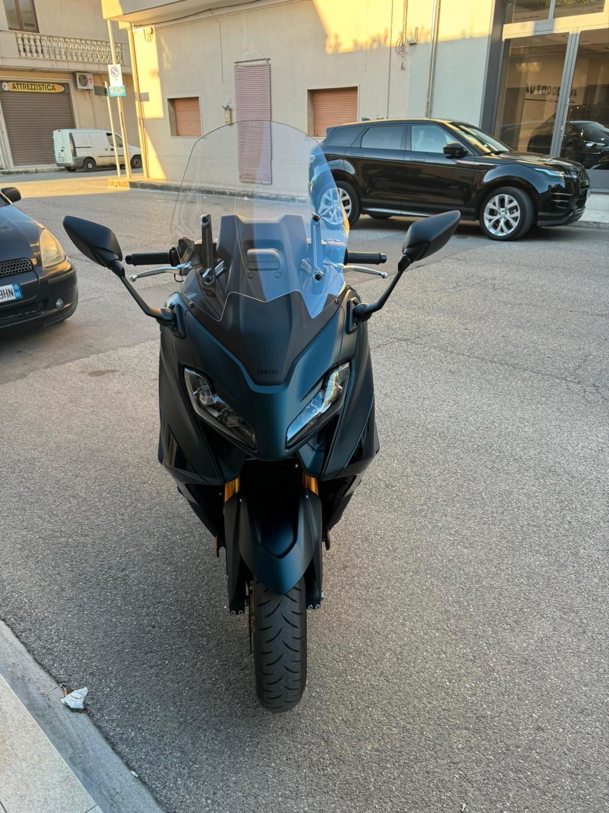 Yamaha T Max 560 tech max