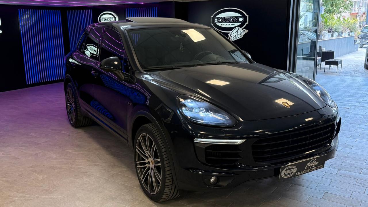 PORSCHE CAYENNE 3.0 DIESEL 2016 PLATINUM EDITION