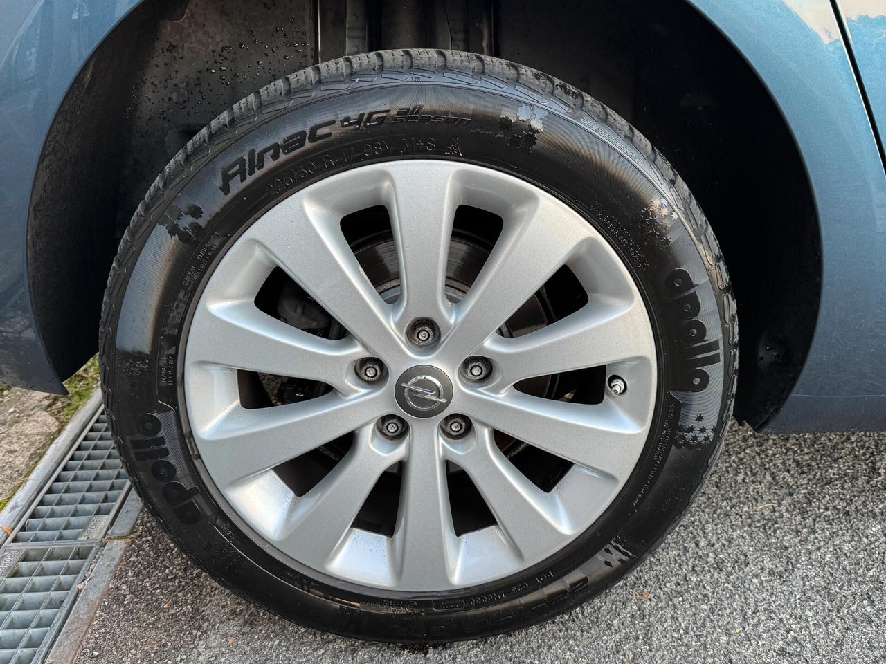 Opel Zafira Tourer 1.4 Turbo 140CV GPL Cosmo 7 posti