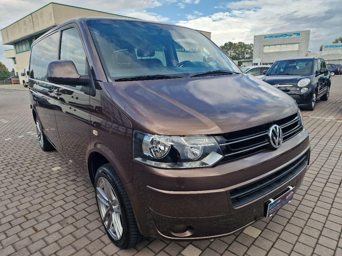 VOLKSWAGEN - Caravelle T5 4MOTION 8 POSTI