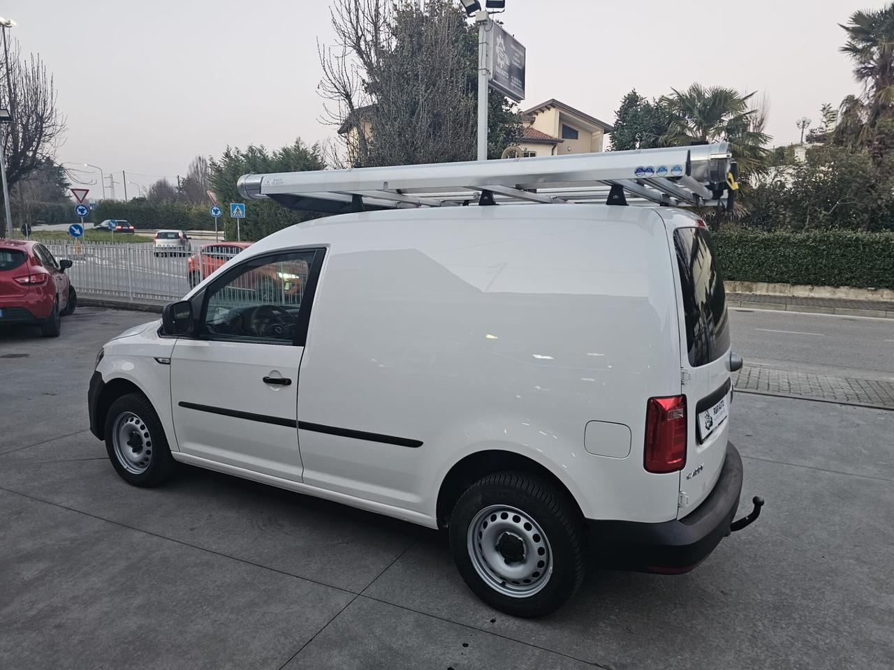 VOLKSWAGEN CADDY / 2015 / 4P / 2.0 TDI 122CV EURO6 4MOTION VAN