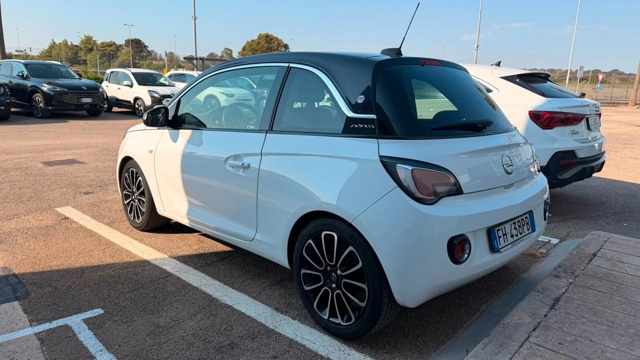 Opel Adam 1.2 70 CV Glam