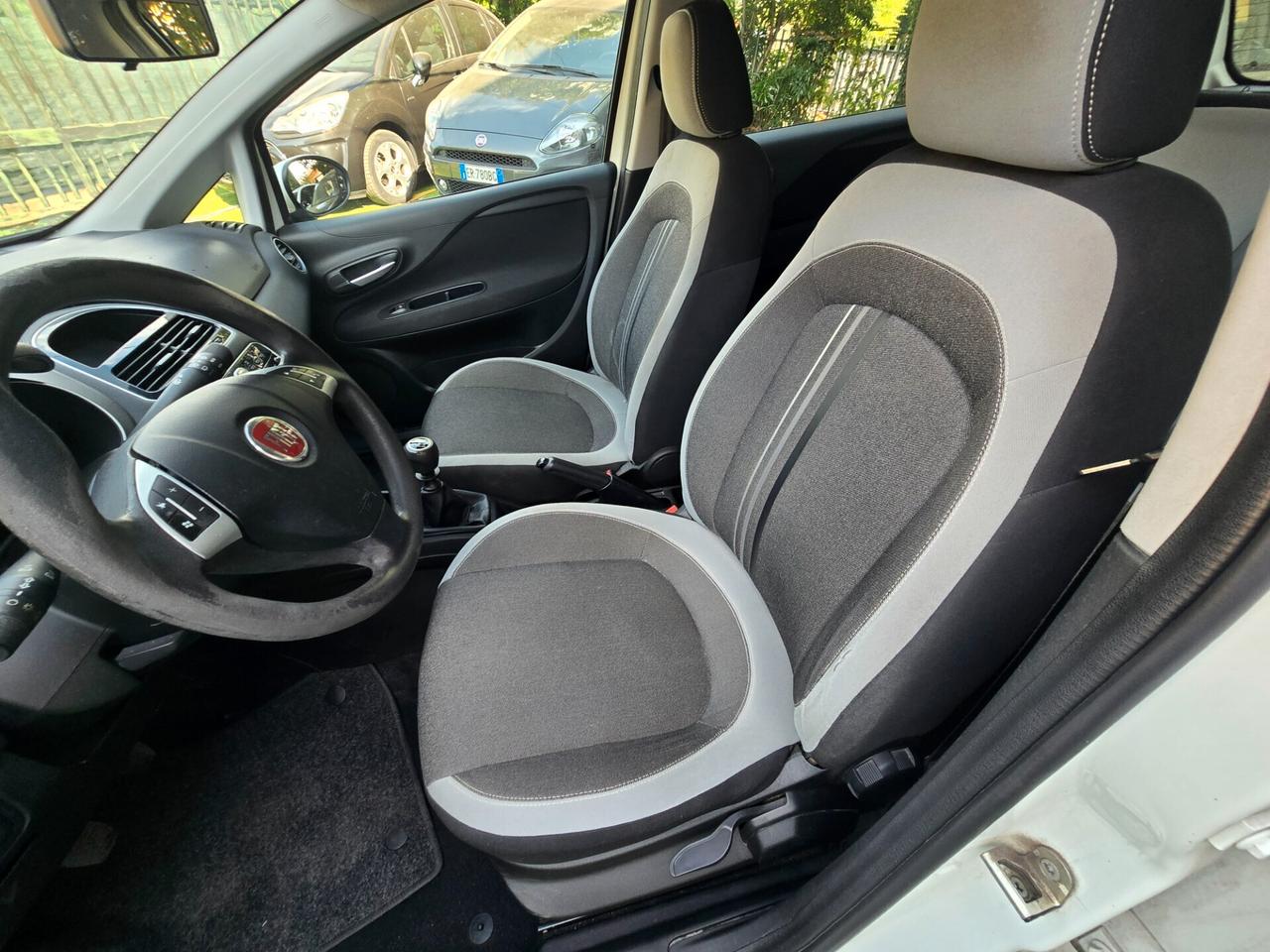 Fiat Punto Evo 1.4BZ/GPL 77CV GPL FINO 2032 NEOP -2012