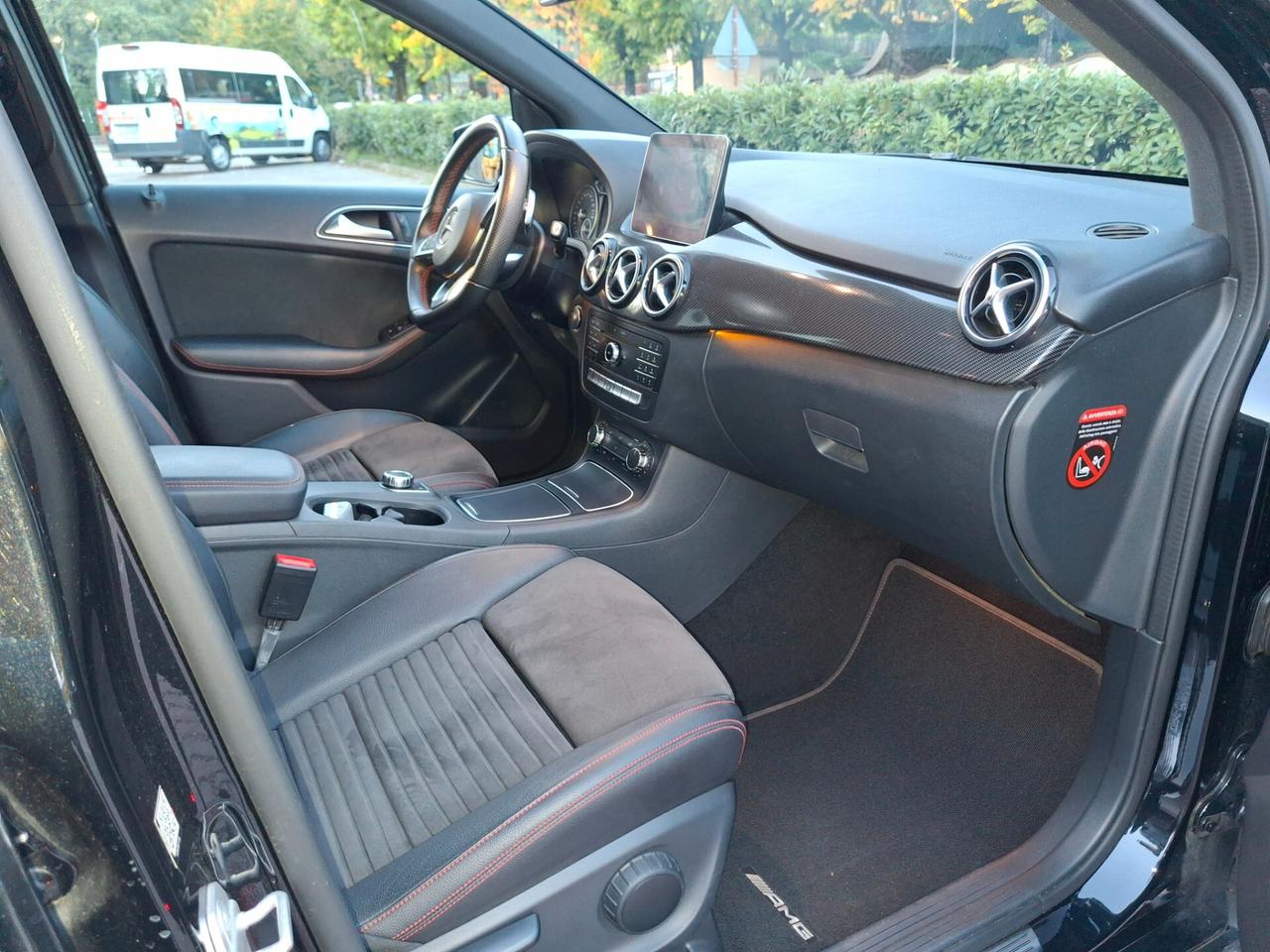Mercedes-benz B 200 d Automatic Premium - 87000km
