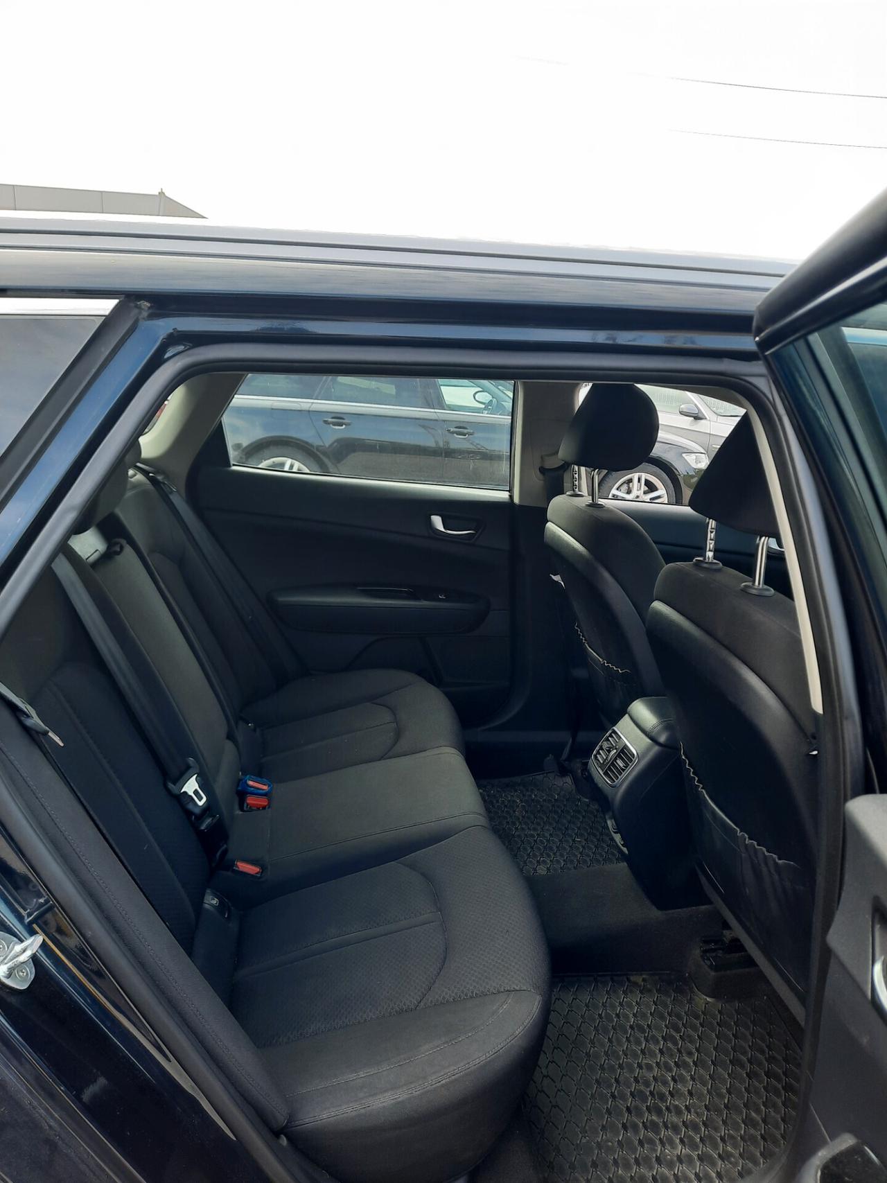 Kia Optima 1.7 CRDi Stop&Go Sportswagon Business Class