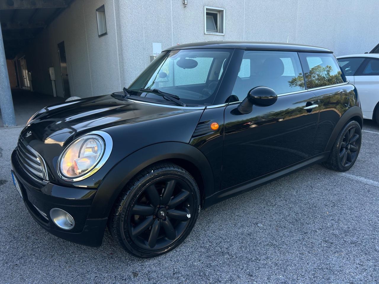 MINI 1.6 16 V 120 CV