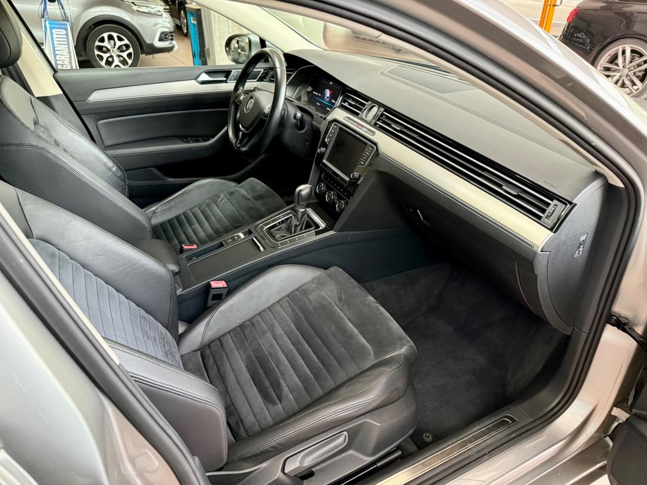 VW Passat Variant 2.0TDI 150cv DSG E6