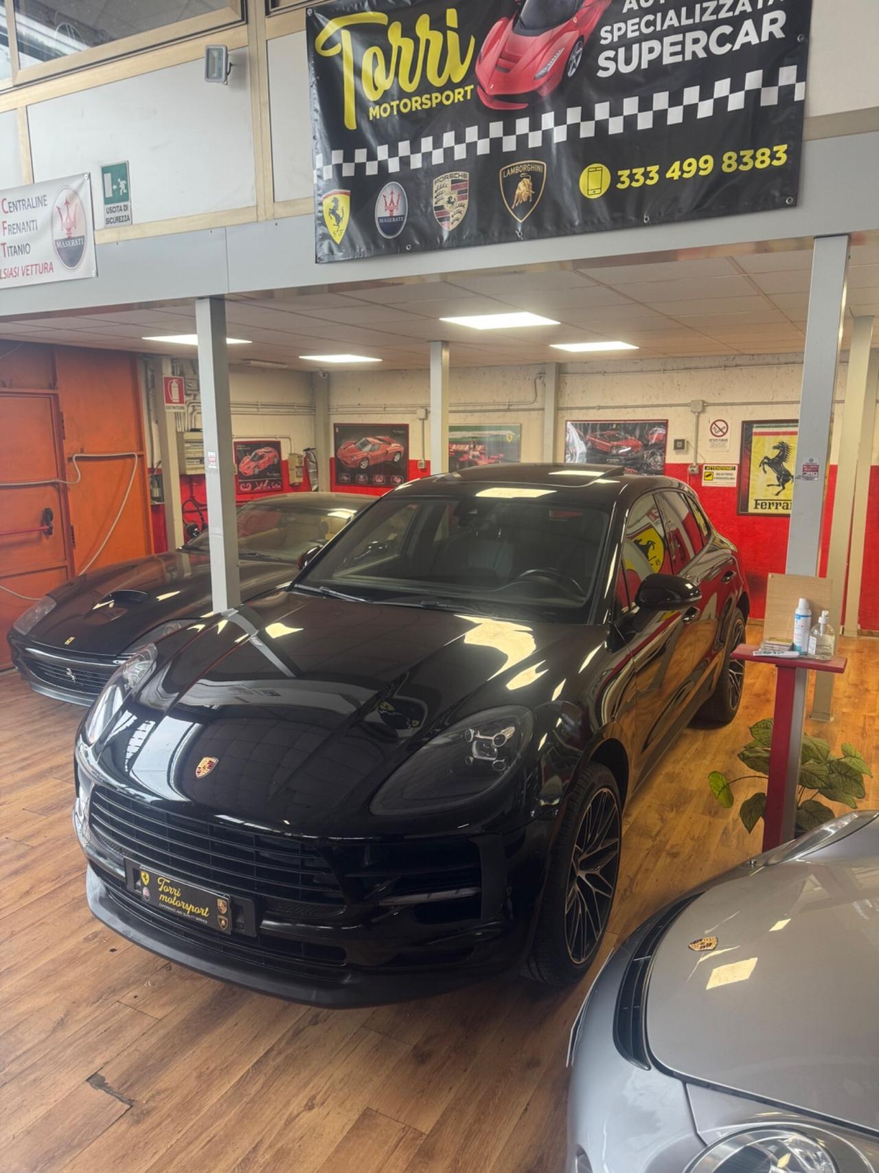 Porsche Macan 2.0 BENZINA 245Cv PERMUTE