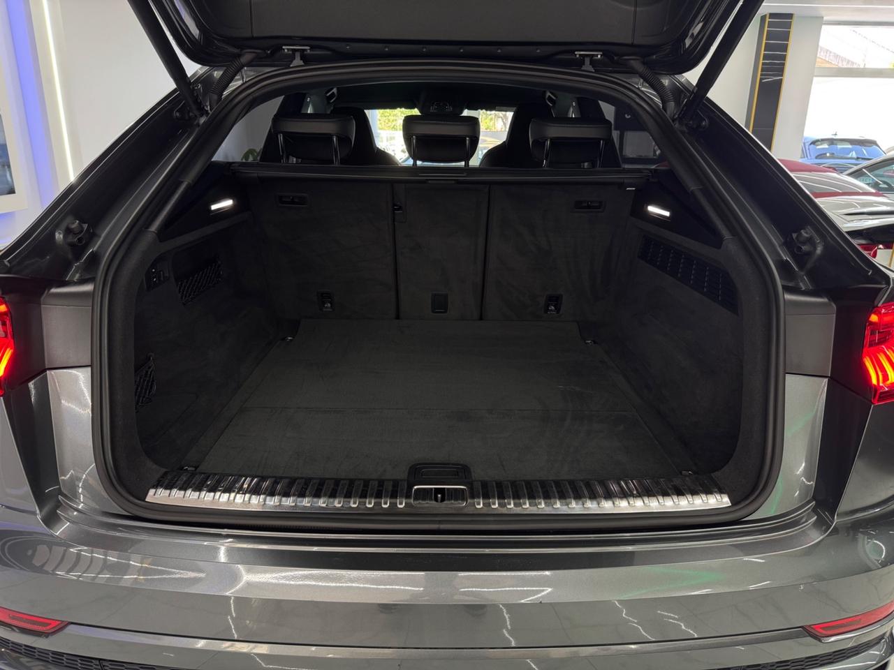 Audi Q8 50 TDI 286CV Quattro TipTronic Sport Full Opt