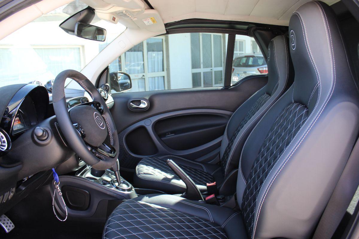 SMART - Fortwo Cabrio - fortwo 90 0.9 Turbo cabrio Passion
