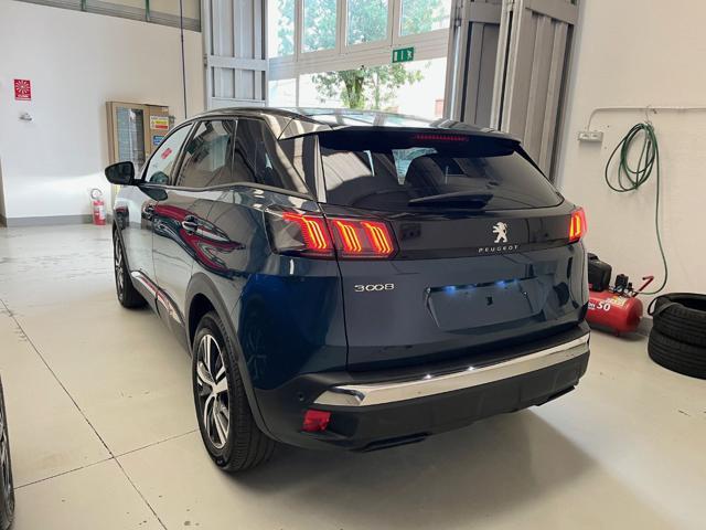 PEUGEOT 3008 PureTech Turbo 130 S&S Allure Pack