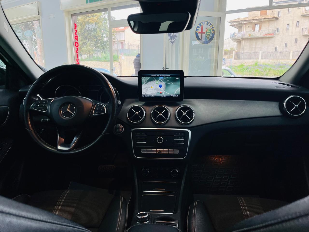 Mercedes-benz GLA 200d Sport Plus 136cv anno 2018