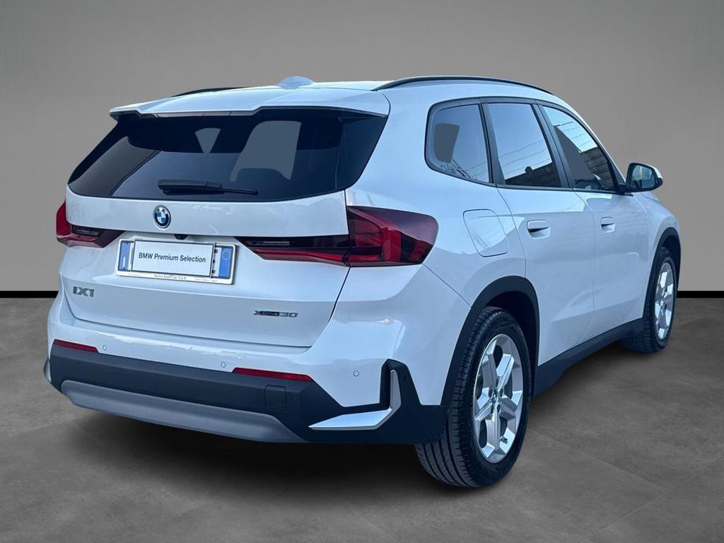 BMW iX1 30 xDrive