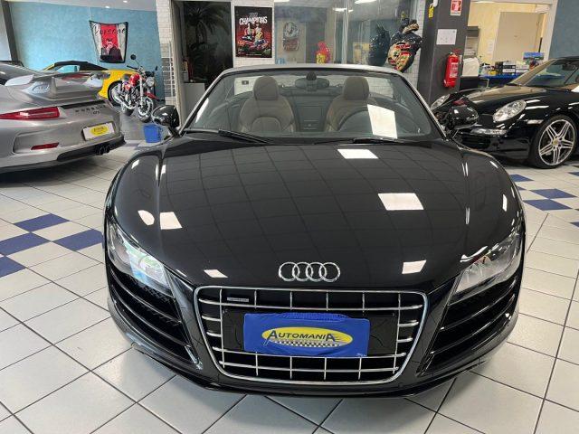AUDI R8 Spyder 5.2 V10 FSI quattro R tronic