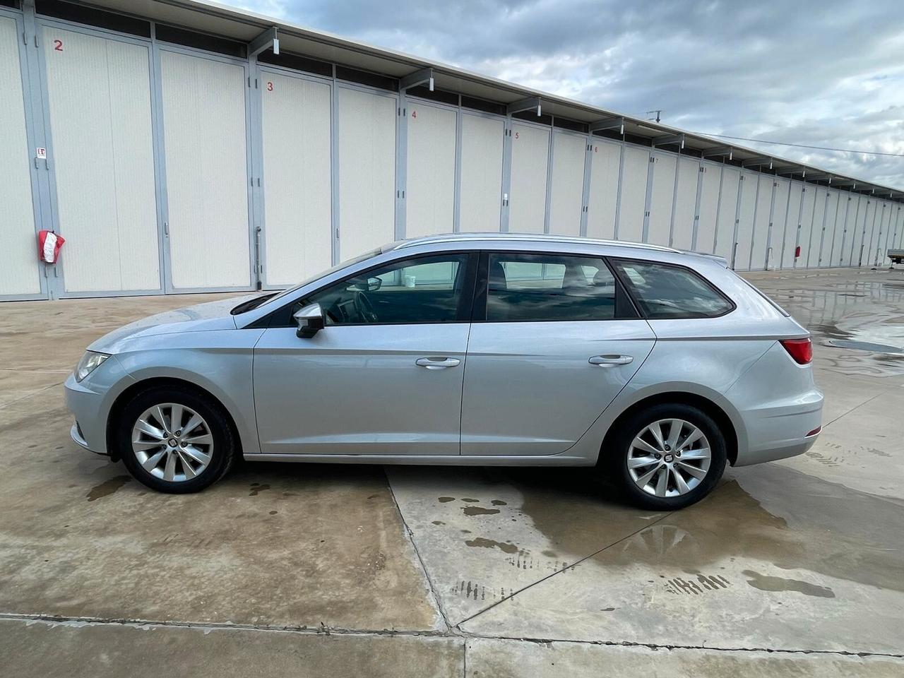 Seat Leon 1.6 TDI 115 CV DSG 5p. Style