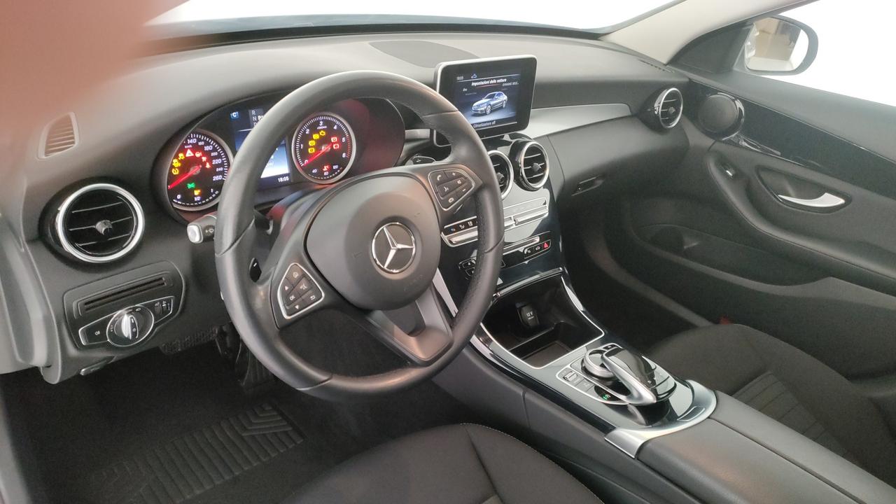 Mercedes-Benz Classe C-W205 2014 Berlina - C 180 Executive auto