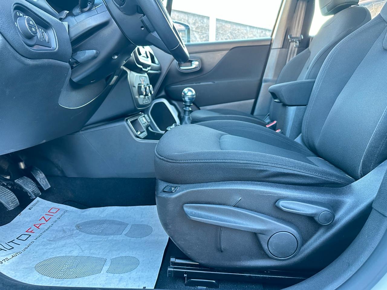 Jeep Renegade 1.6 Mjt 130 CV Longitude Dark night