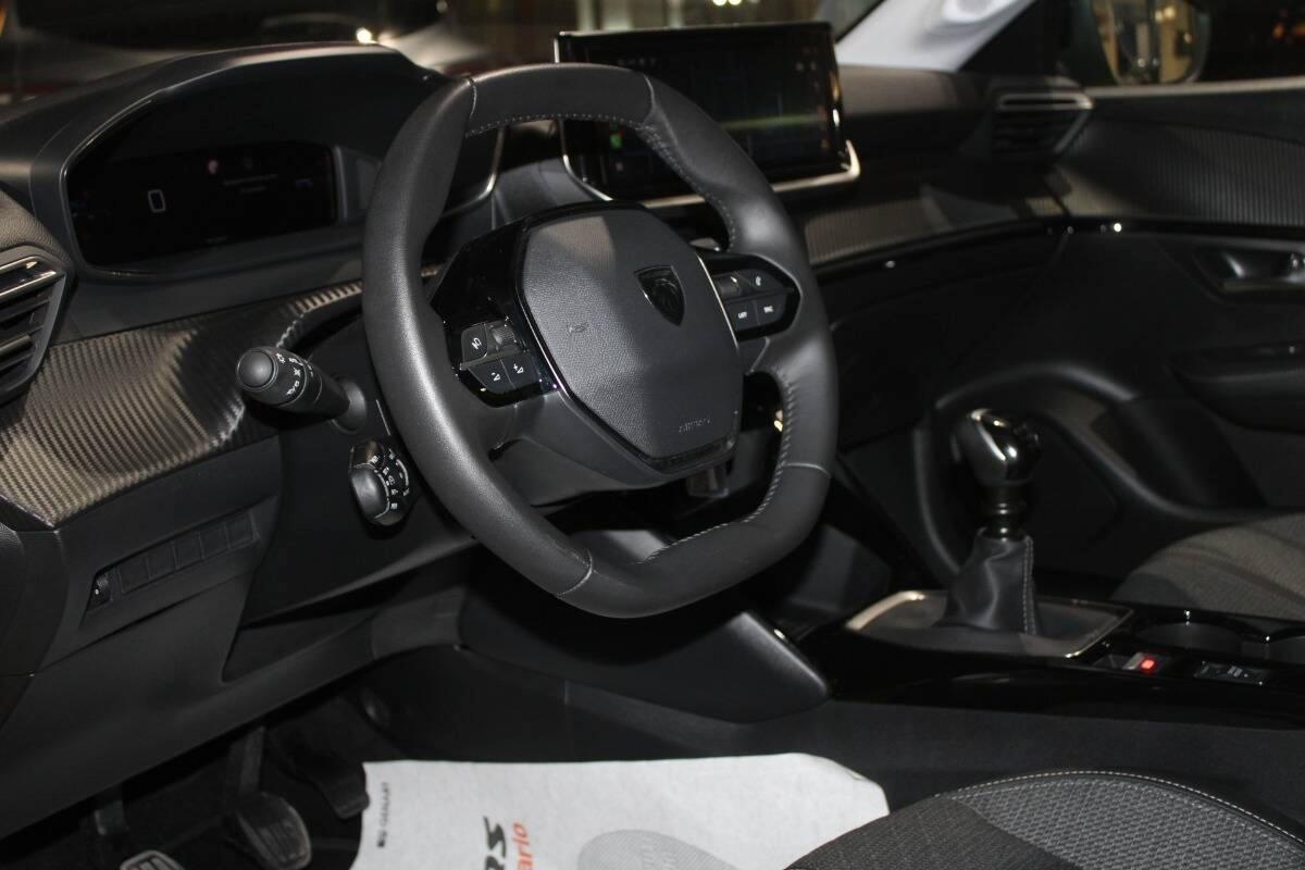 Peugeot 208 1.2 puretech Allure s&s 100cv Con CARPLAY