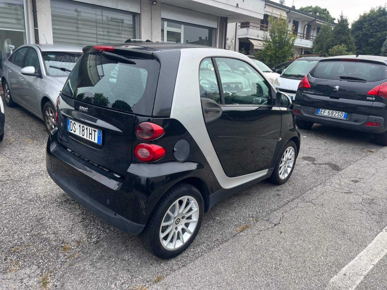 Smart ForTwo 1000 52 kW coupé pure