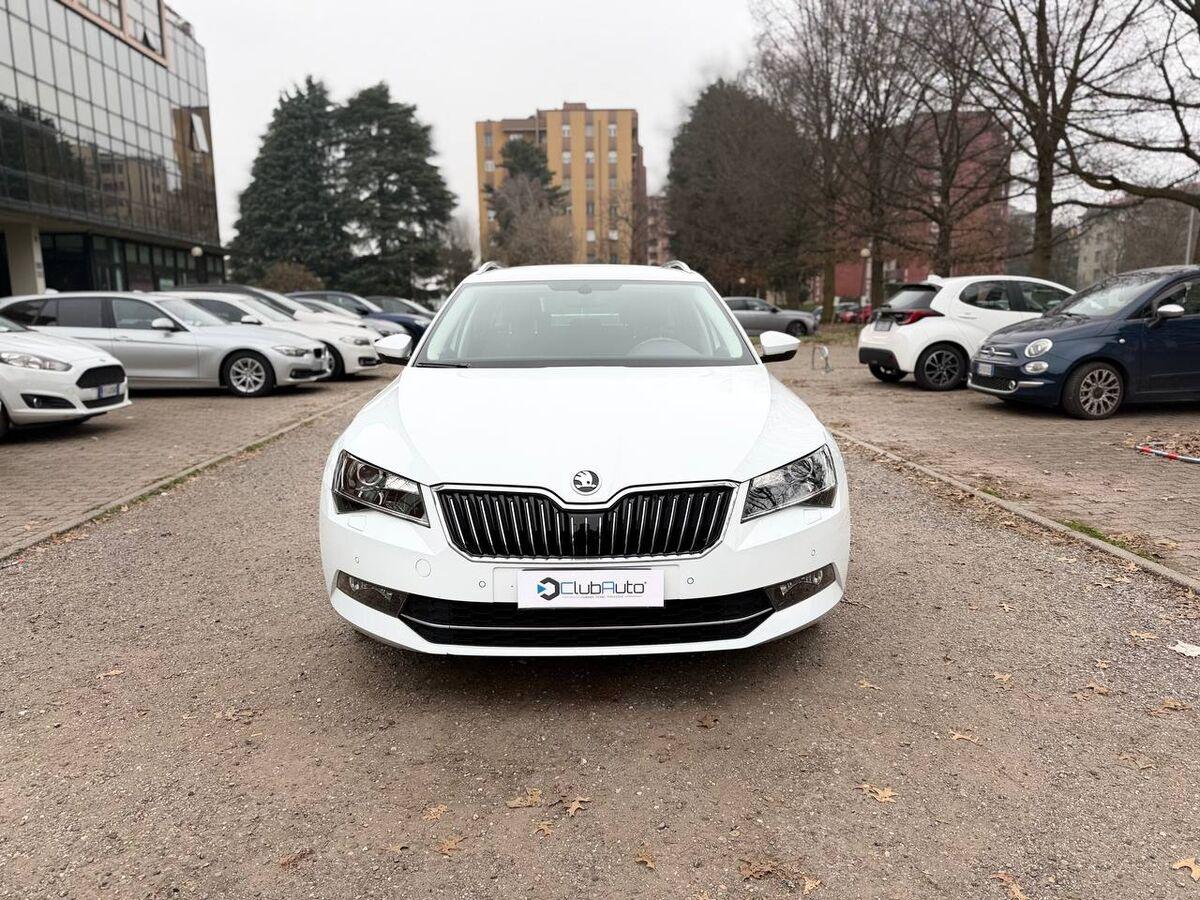 Skoda Superb Wagon Superb wagon 2.0 tdi Style 150cv dsg my18