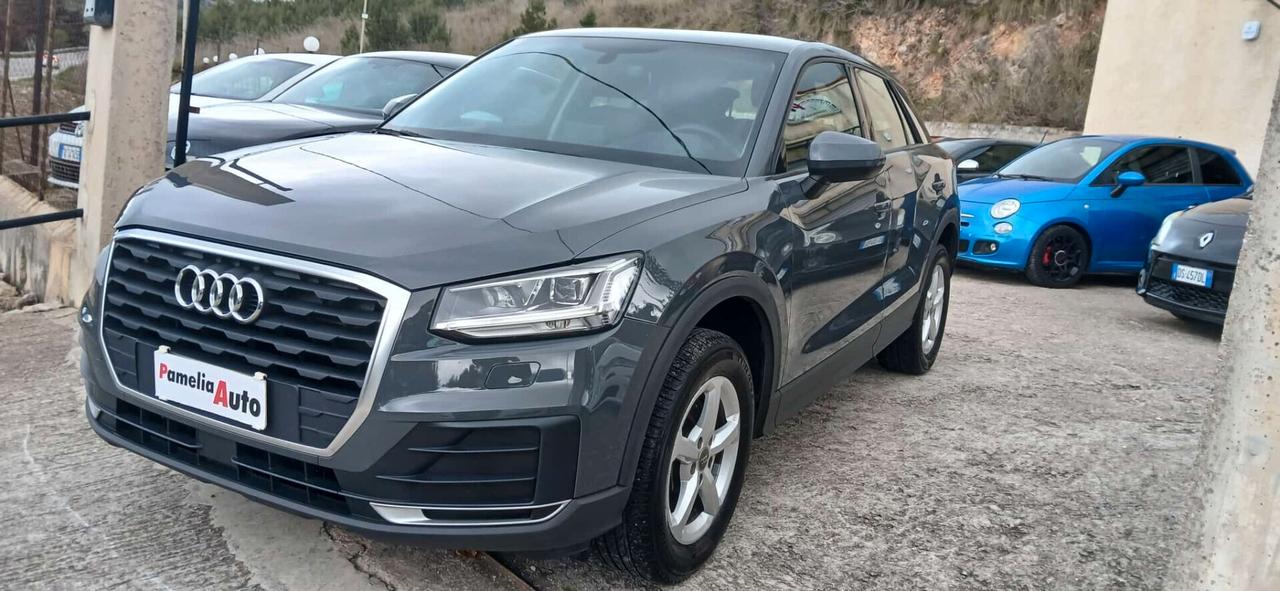Audi Q2 35 2.0 TDI 150cv Stronic Identity Black - 2020