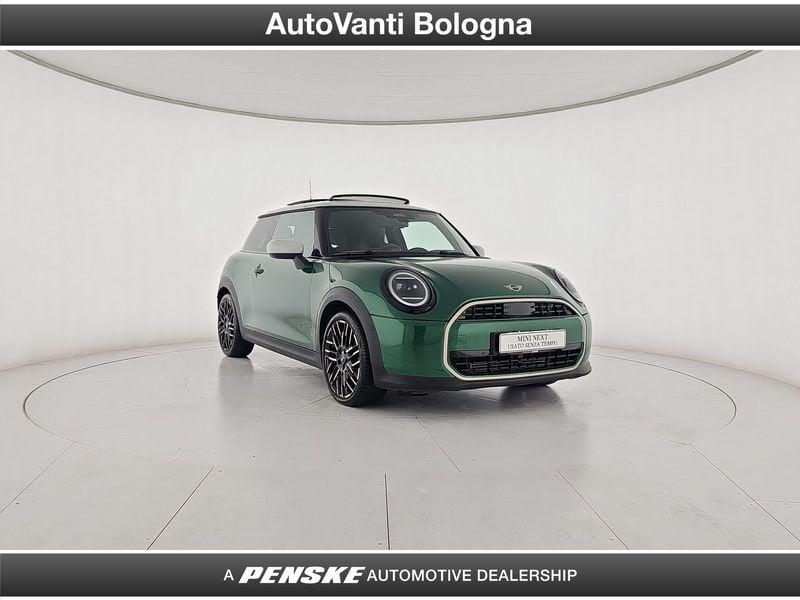 MINI Cooper Mini Cooper 3p 1.5 C Favoured auto