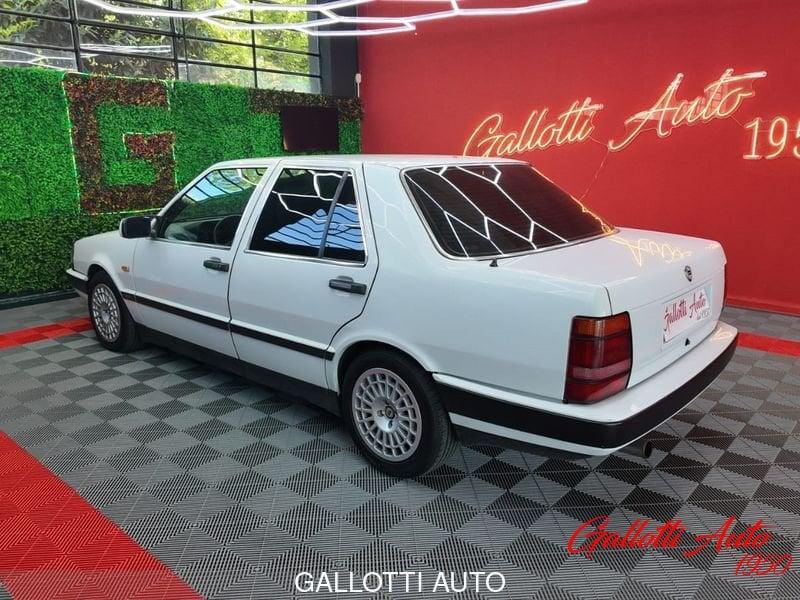 Lancia Thema 2.0 i.e. turbo 16V