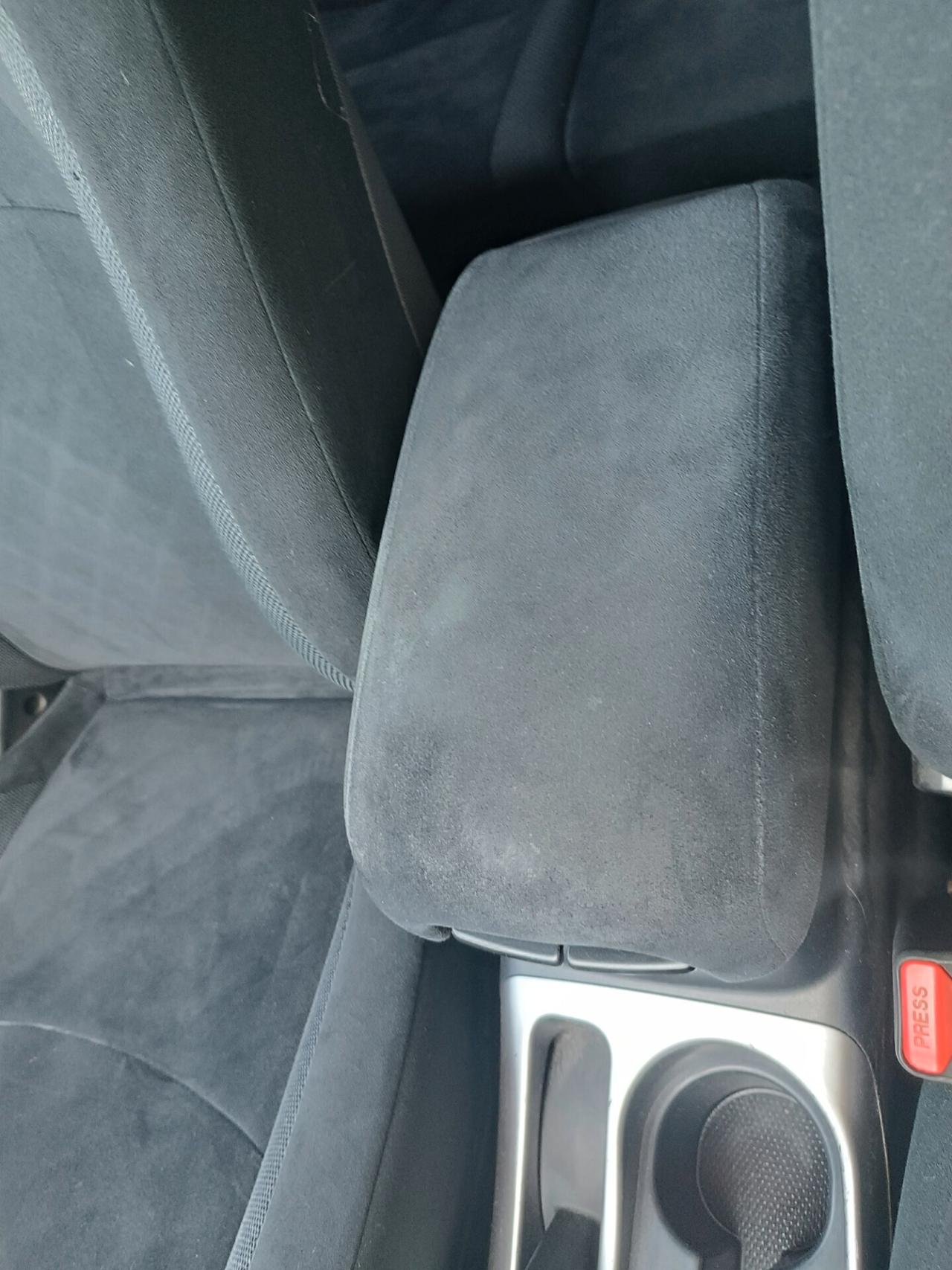 Mitsubishi Outlander 2.0 diesel 7 posti