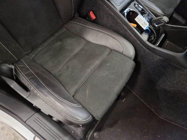 VOLVO XC40 B4 AWD Geartronic R-design