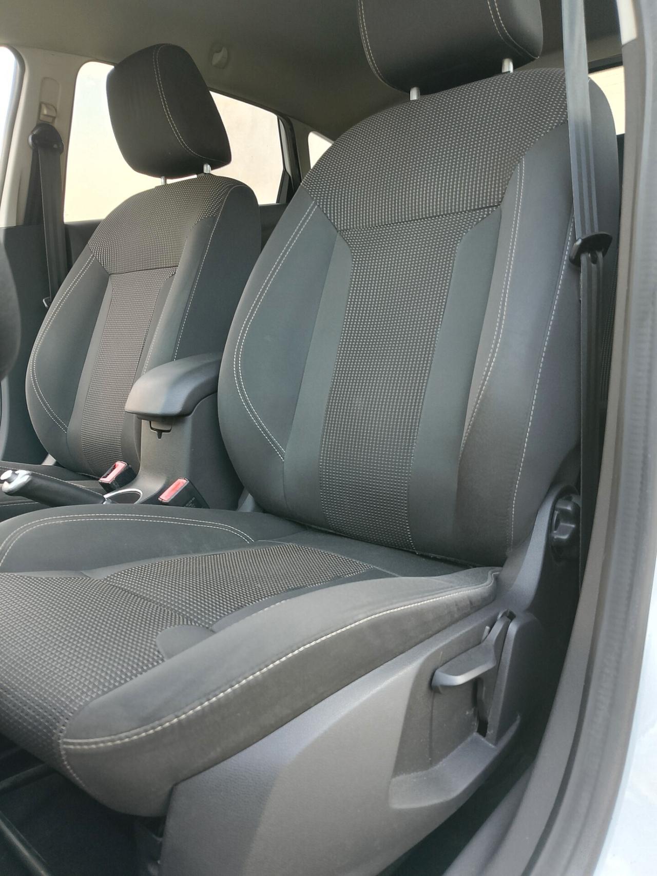 Ford Fiesta 1.5 TDCi 75CV 5 porte