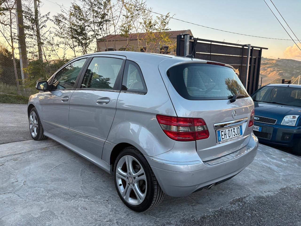 Mercedes-benz B 200 CDI