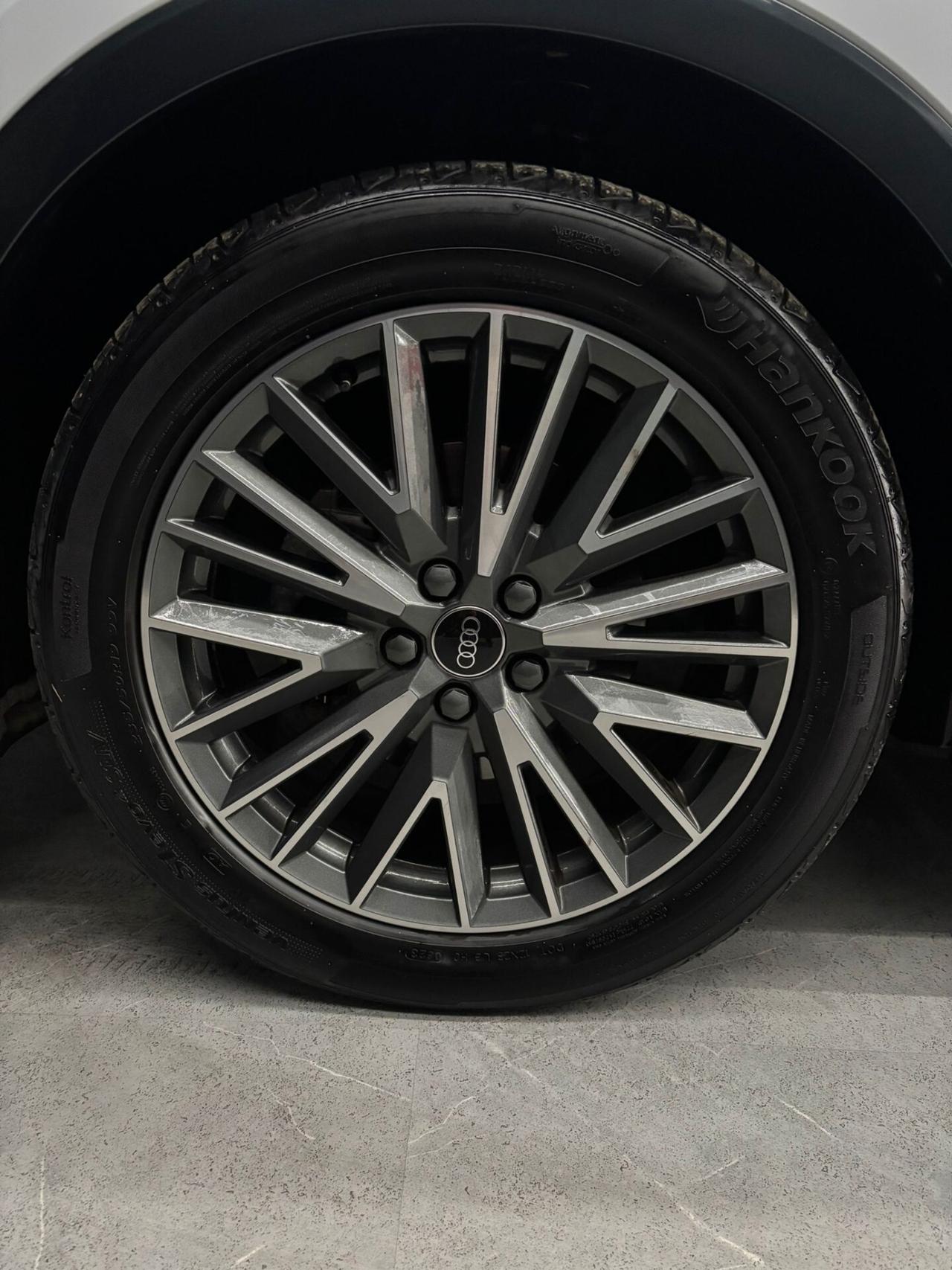 Audi Q3 SPB 35 TDI S tronic line edition 2.0 150CV