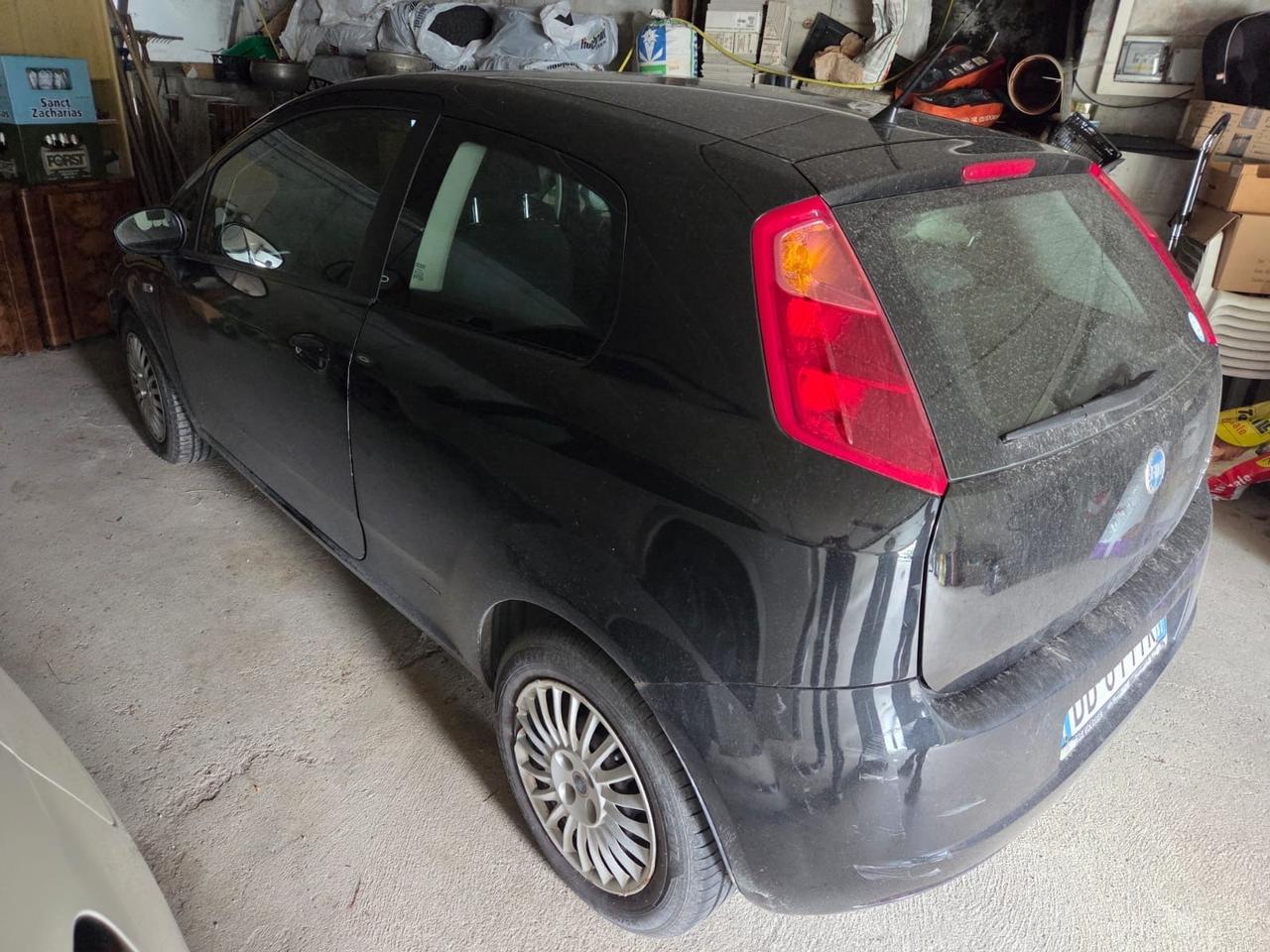 Fiat Grande Punto 1.2 3 porte Dynamic SI NEOPATENTATI