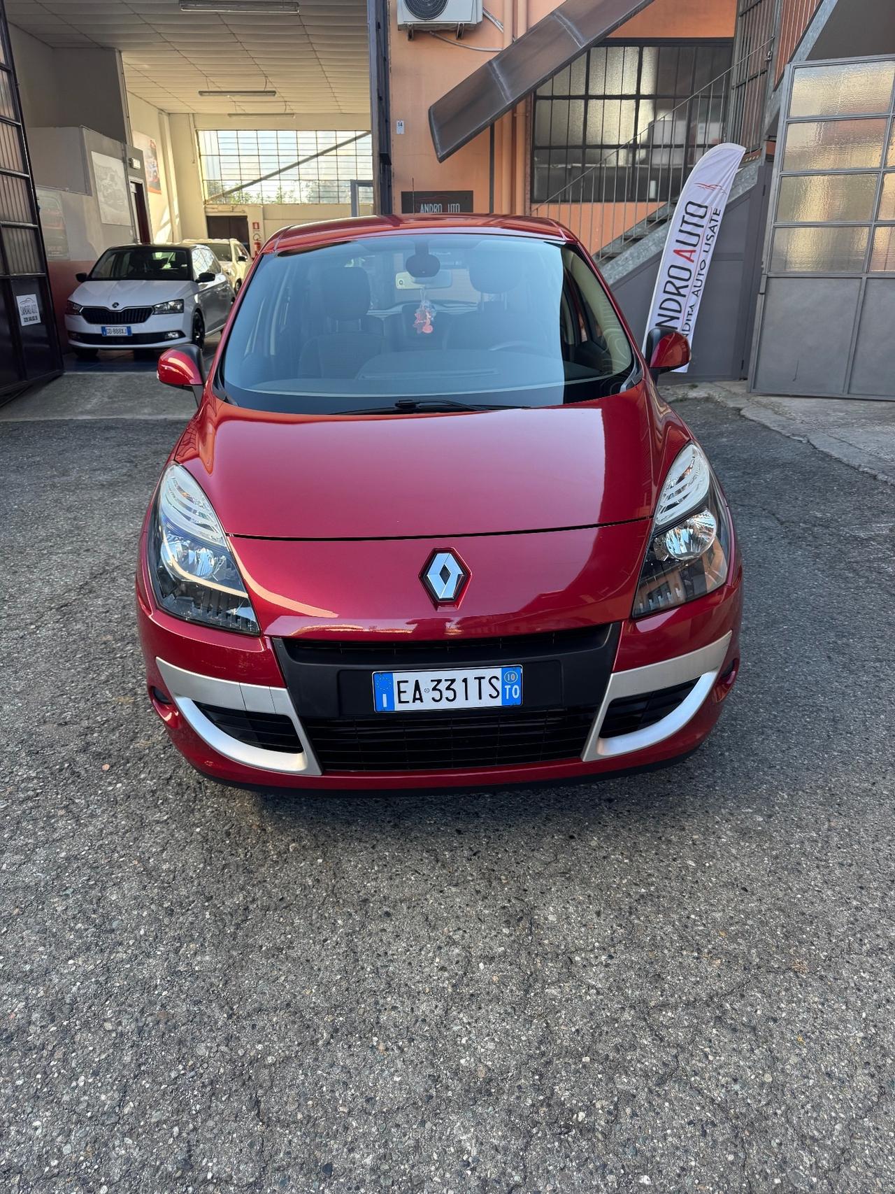 Renault Scenic Scénic X-Mod 1.5 dCi 110CV Luxe