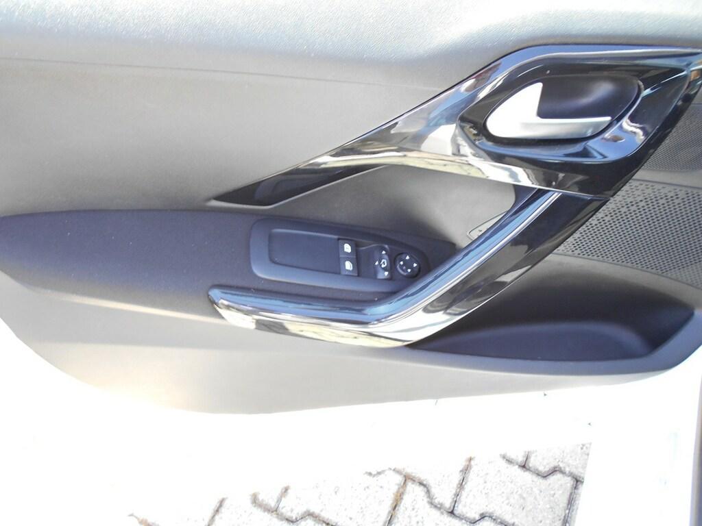 Peugeot 208 5 Porte 1.5 BlueHDi Allure