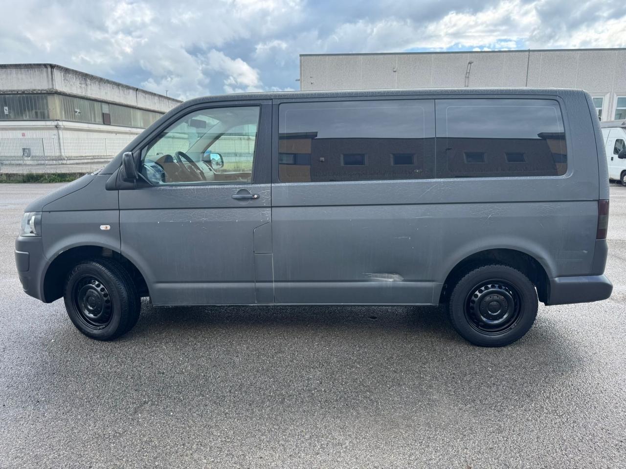 Volkswagen Transporter 2.0 Diesel 9 POSTI