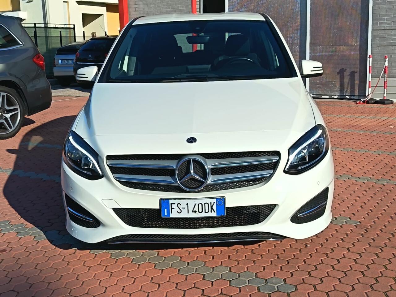 Mercedes-benz B 180 Automatica - Neopatentati Tagliandi Mercedes