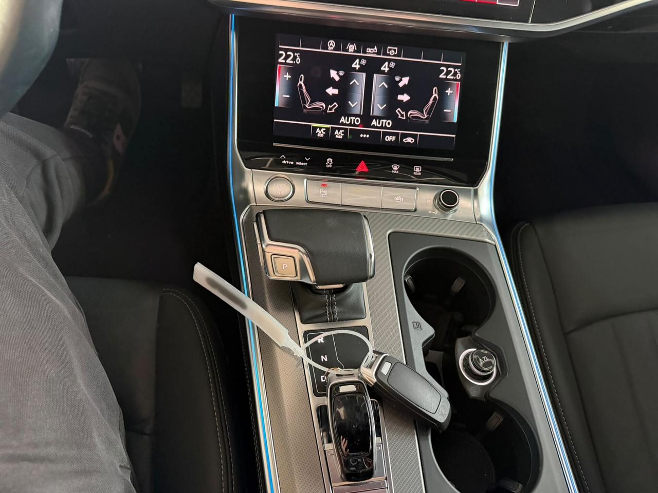 Audi A6 Avant 45 3.0 TDI quattro tiptronic Business Design