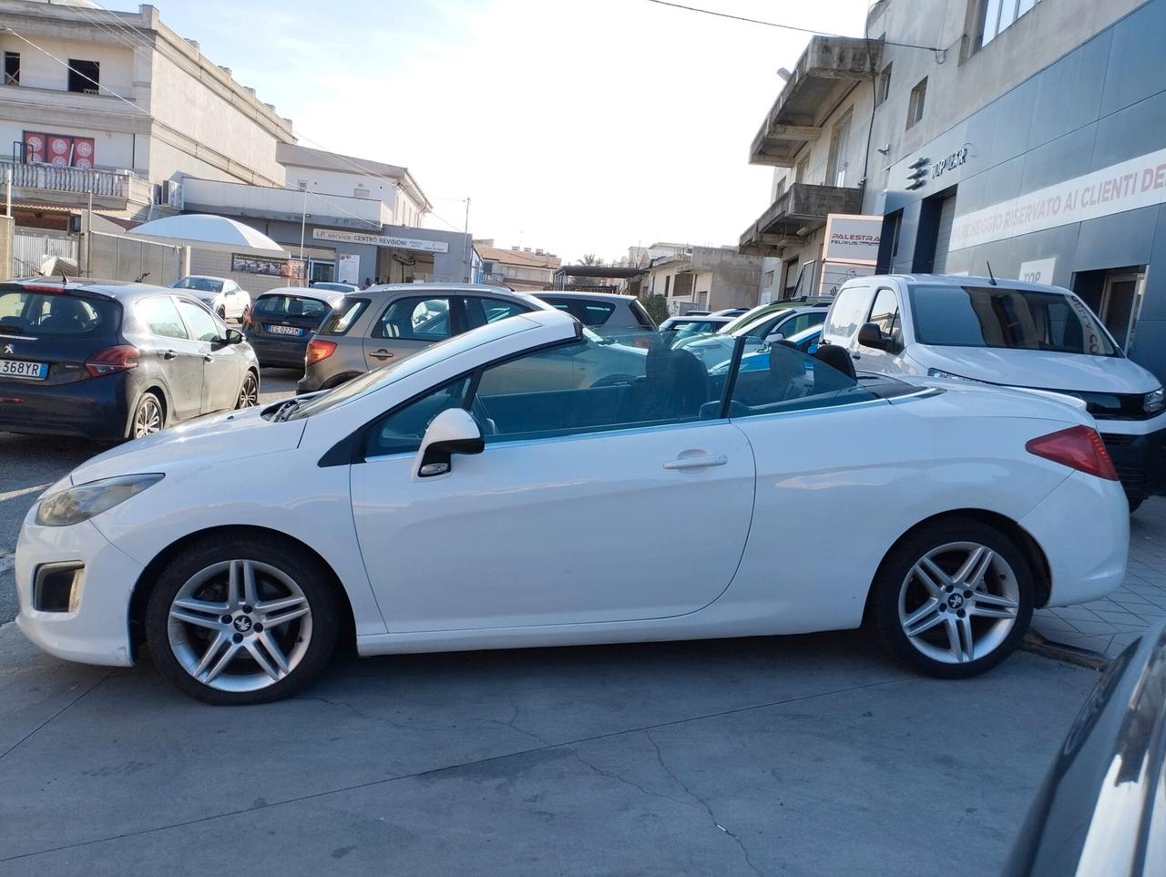 Peugeot 308 2.0 HDi 163CV CC Allure
