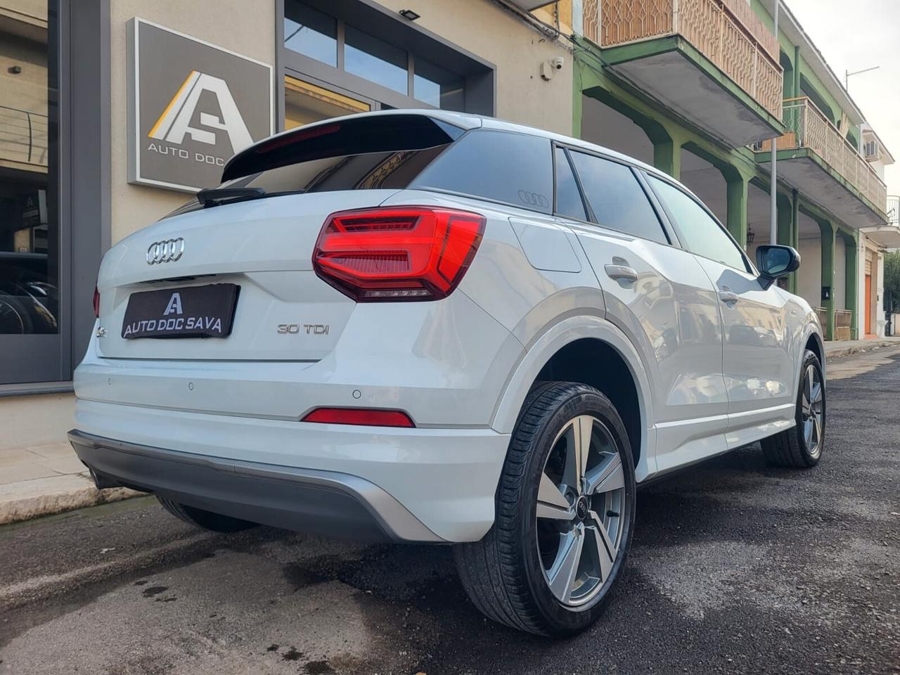 Audi Q2 1600 Tdi S-Line Edition+Fari Led+Audi Connect...