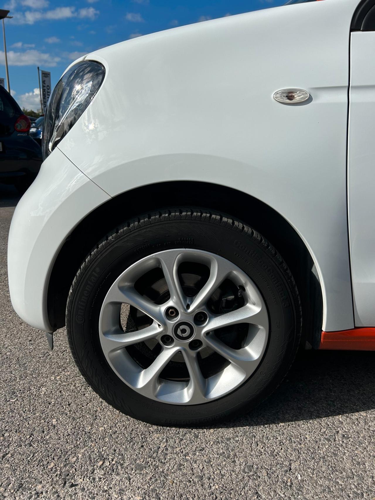 Smart ForFour 90 0.9 Turbo twinamic Passion - KAMERA LED -NAVI