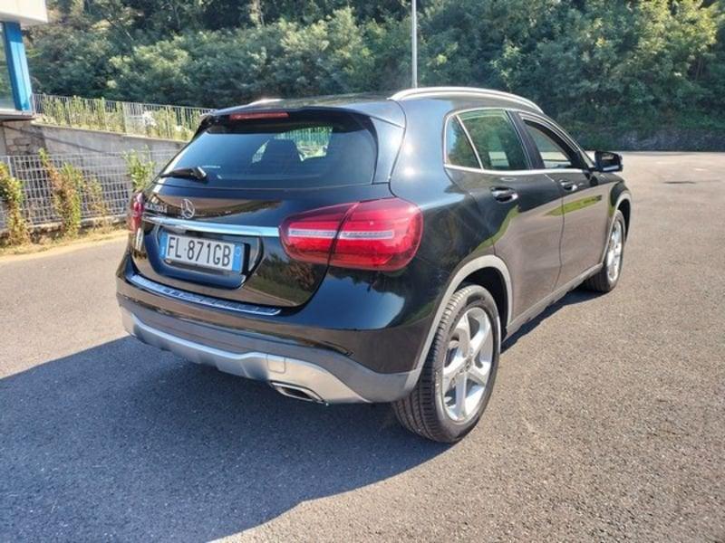 Mercedes-Benz GLA GLA 200 d Sport