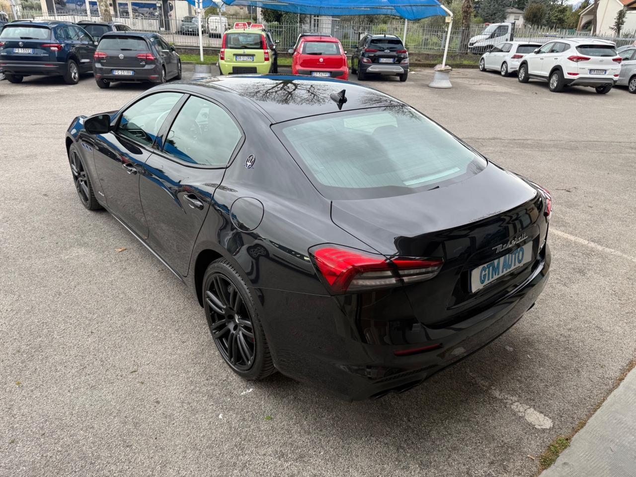 Maserati Ghibli L4 330 CV MHEV Gransport