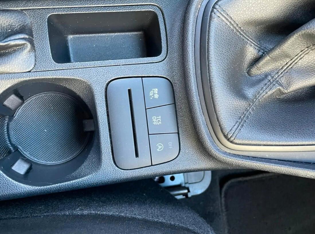 Ford Fiesta 1.5 DIESEL EcoBlue 5 porte Connect