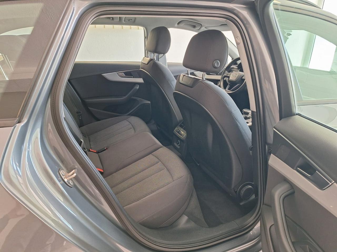 Audi A4 Avant 2.0 TDI 150CV Ultra S-tronic Sport