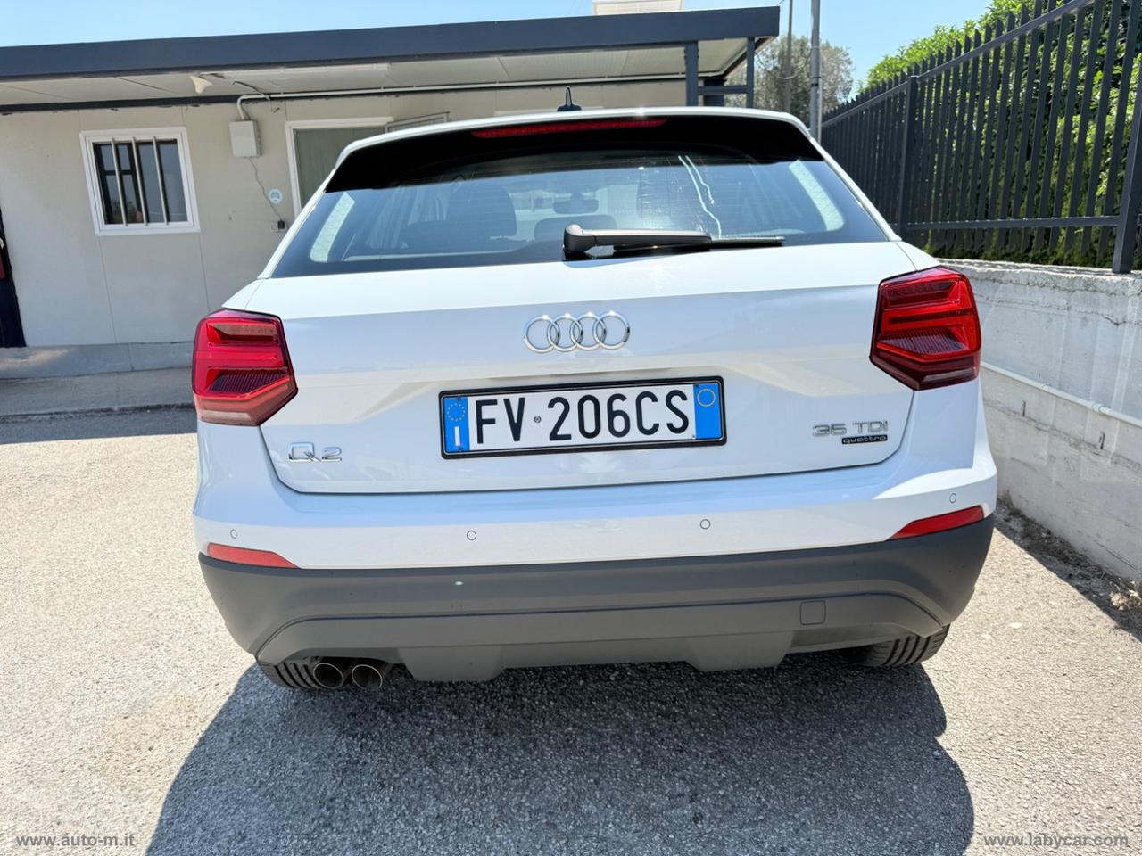 AUDI Q2 35 TDI quattro S tr. Business Design
