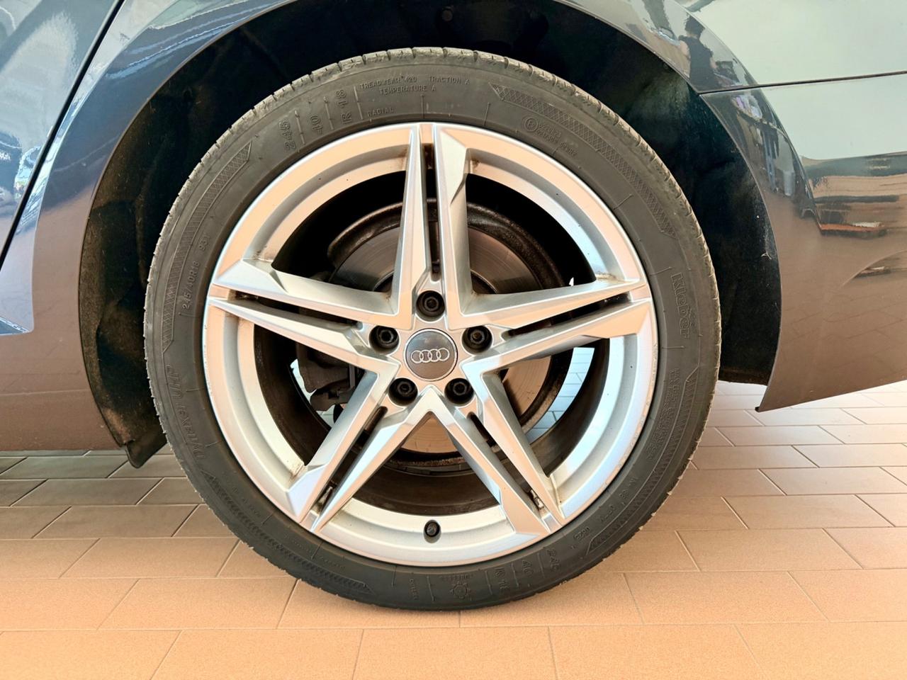 Audi A4 Avant 2.0TDI 190cv SLine Quattro E6